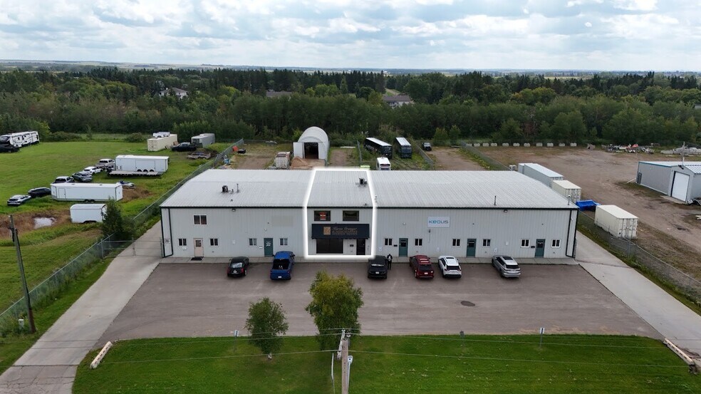 Primary Photo Of 11113 83 Av, Fort Saskatchewan Warehouse For Lease