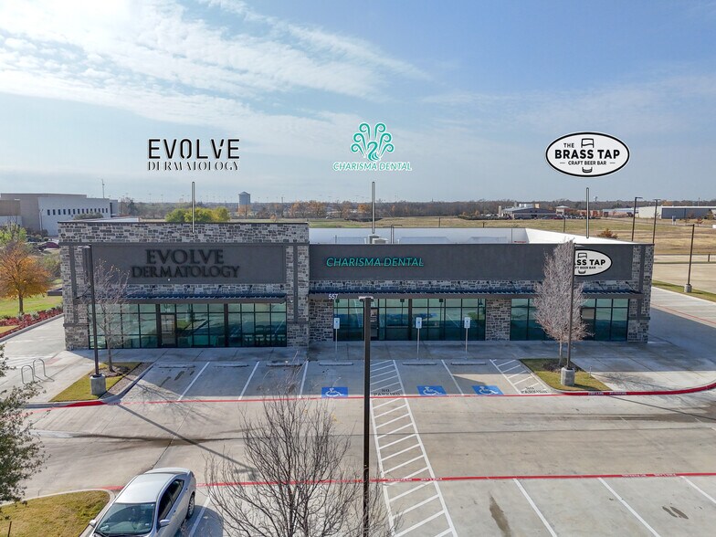 More Photos Of 557 E US Highway 80, Forney General Retail For Sale