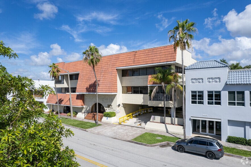 More Photos Of 4675 Ponce de Leon Blvd, Coral Gables Medical For Lease