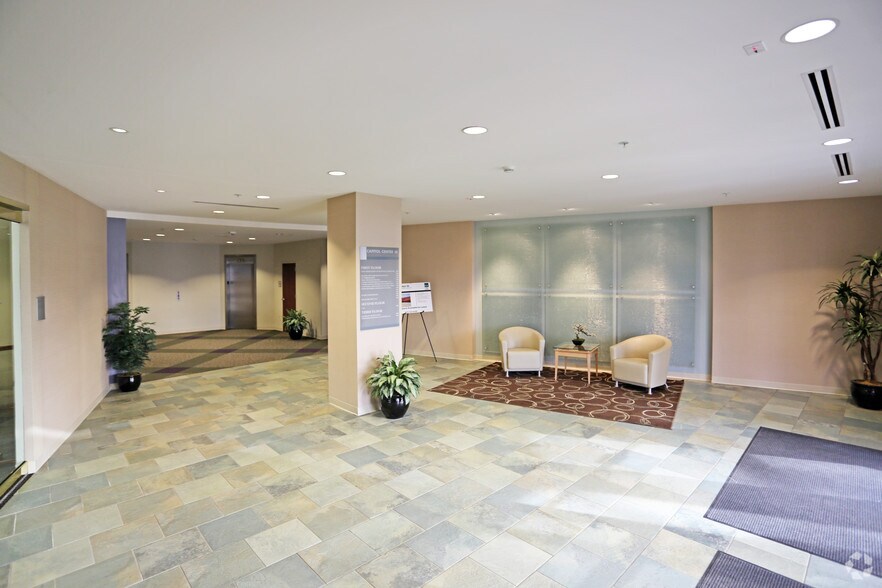 More Photos Of 400 E Court Ave, Des Moines Office For Lease