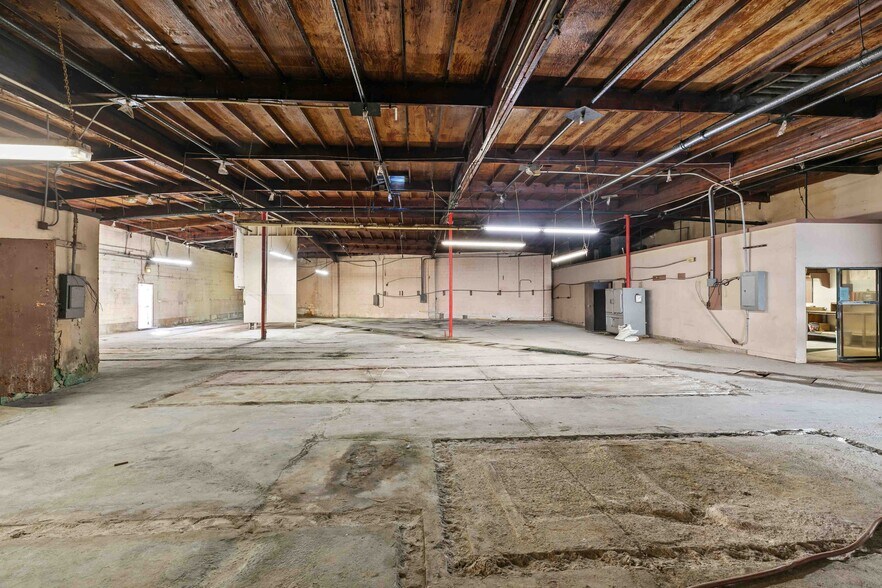 More Photos Of , Glendale Industrial For Sale