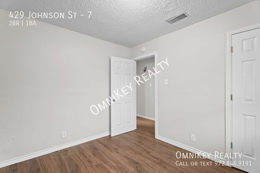 More Photos Of 429 Johnson St, Longview Apartments For Sale