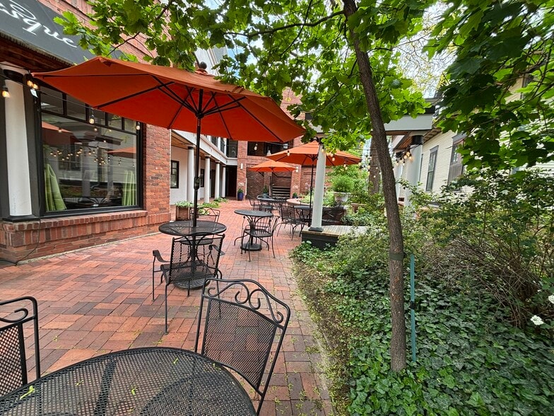 More Photos Of 1634 Walnut St, Boulder Office For Sale
