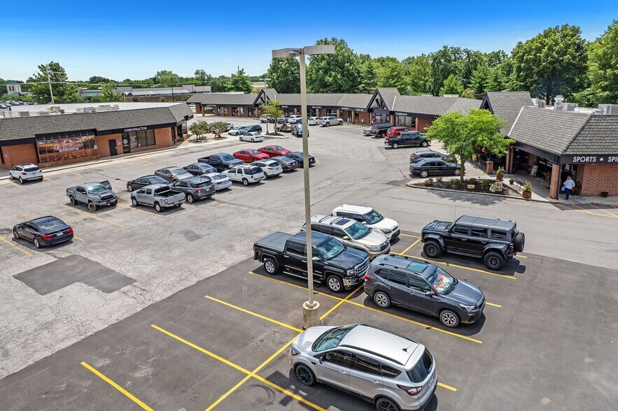 More Photos Of 2103-2149 E 151st St, Olathe Unknown For Lease