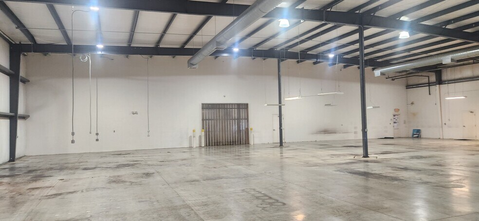 More Photos Of 42109 SR 18, Wellington Manufacturing For Sale