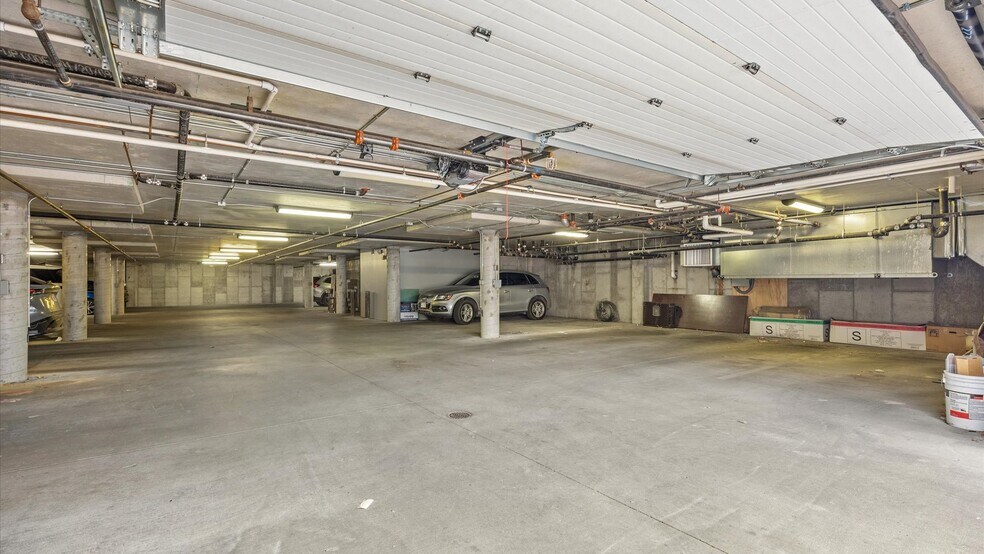 More Photos Of 700 Belford Ave, Grand Junction Loft Creative Space For Sale