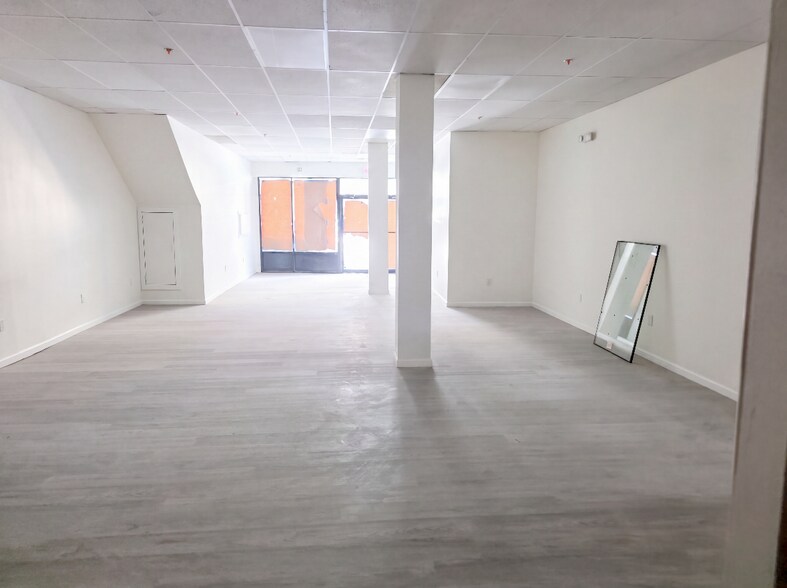 More Photos Of 111 Bank St, Waterbury Apartments For Sale