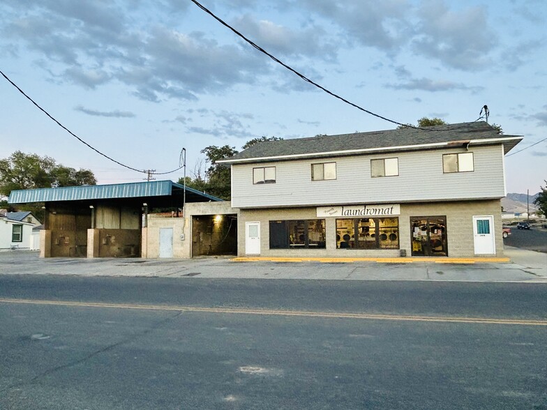 More Photos Of 547 W 4th St, Winnemucca Storefront Retail Residential For Sale