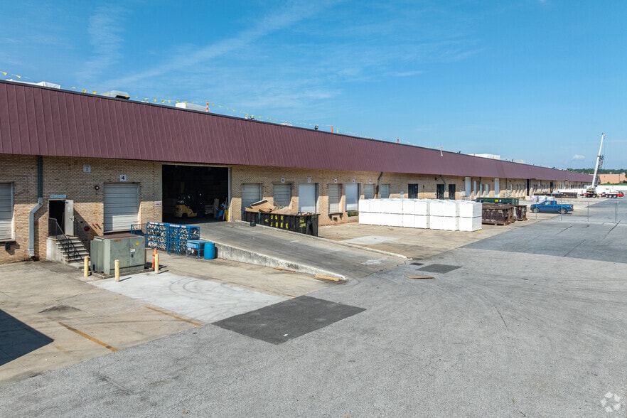 Primary Photo Of 9327 Washington Blvd, Savage Warehouse For Lease