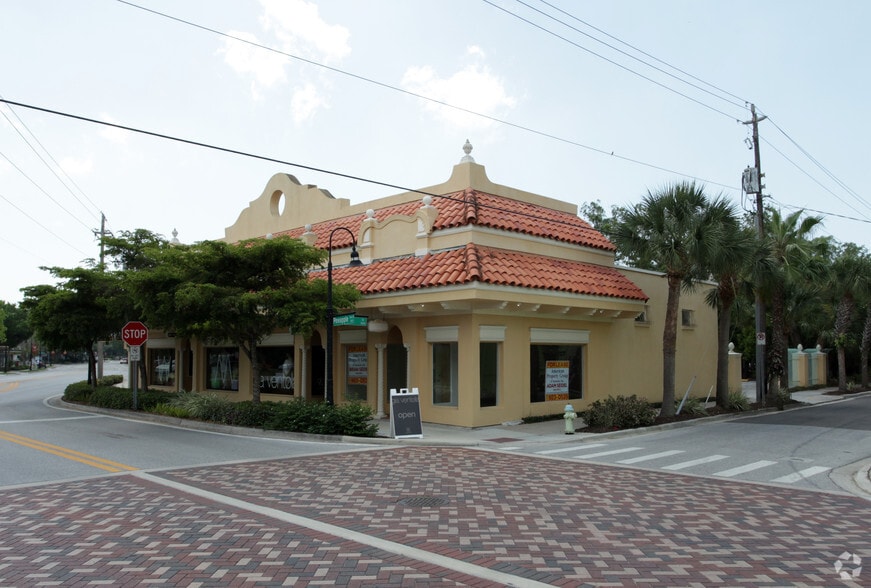 More Photos Of 602-612 S Pineapple Ave, Sarasota Storefront For Lease
