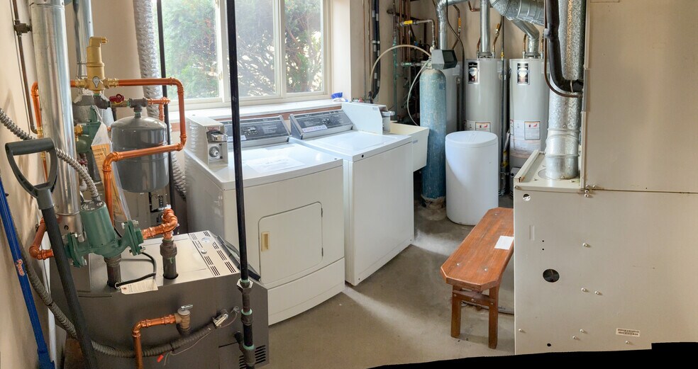 More Photos Of 197 Denby St, Romeo Apartments For Sale