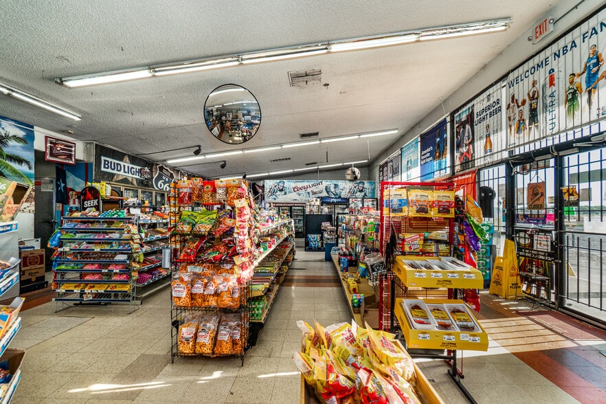 More Photos Of 1021 Martin Rd, Amarillo Convenience Store For Sale
