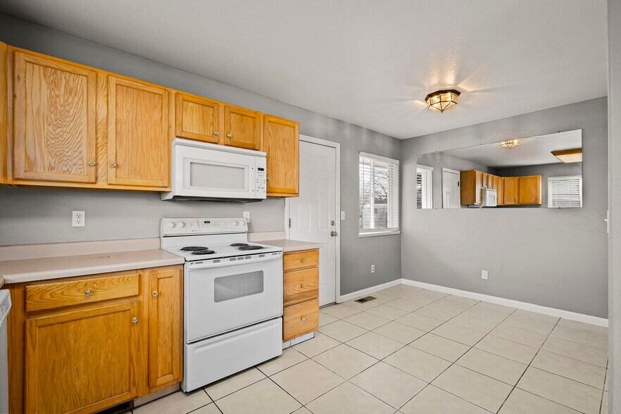 More Photos Of 839 Sutro St, Reno Apartments For Sale