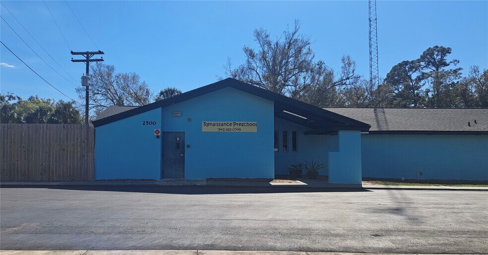 Primary Photo Of 2500 10th st, Sarasota Specialty For Sale