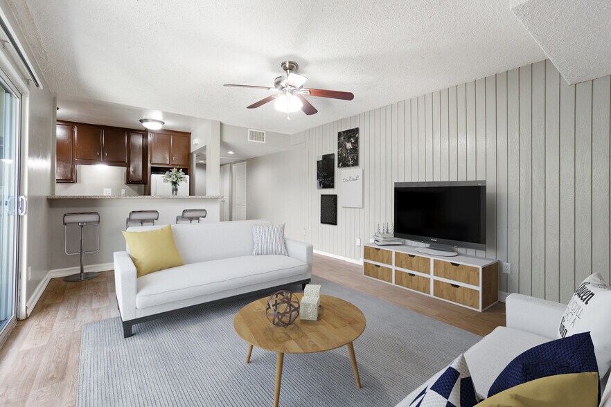 More Photos Of 5055 73rd St, San Diego Apartments For Sale