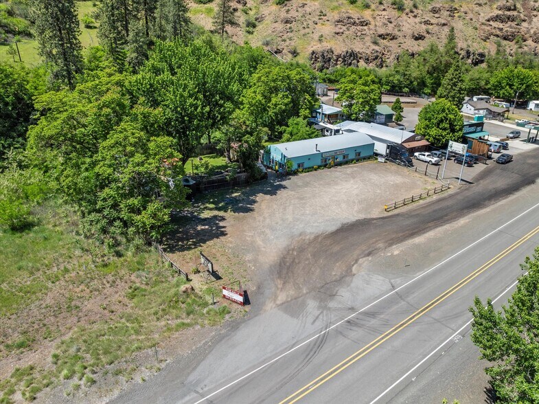 More Photos Of 53943 Hwy 86, Oxbow Specialty For Sale