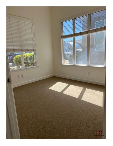 More Photos Of 921 New Hope Dr, Cedar Park Medical For Sale