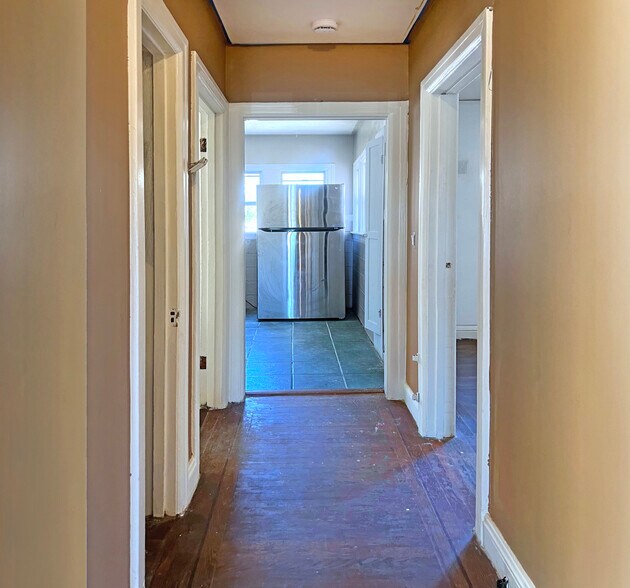 More Photos Of 3253 Middlefield Rd, Menlo Park Storefront For Sale