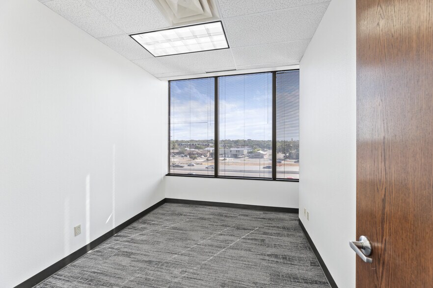 More Photos Of , San Antonio Office For Sale
