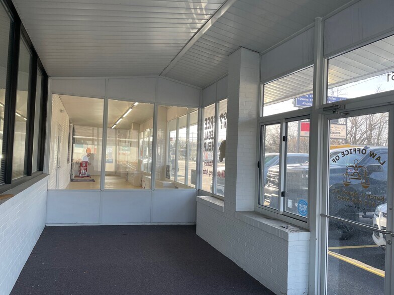 More Photos Of 1751 Lincoln Hwy, North Versailles Office For Lease