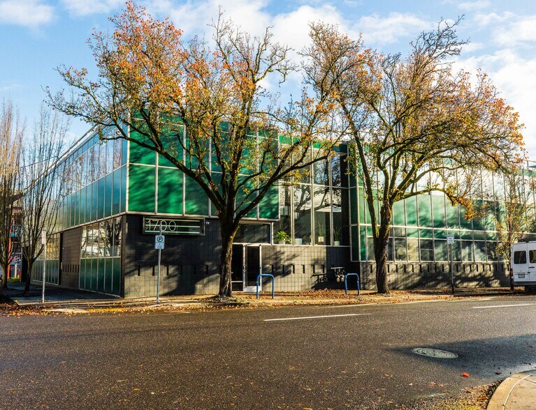 More Photos Of 1700 SE 11th Ave, Portland Office For Lease