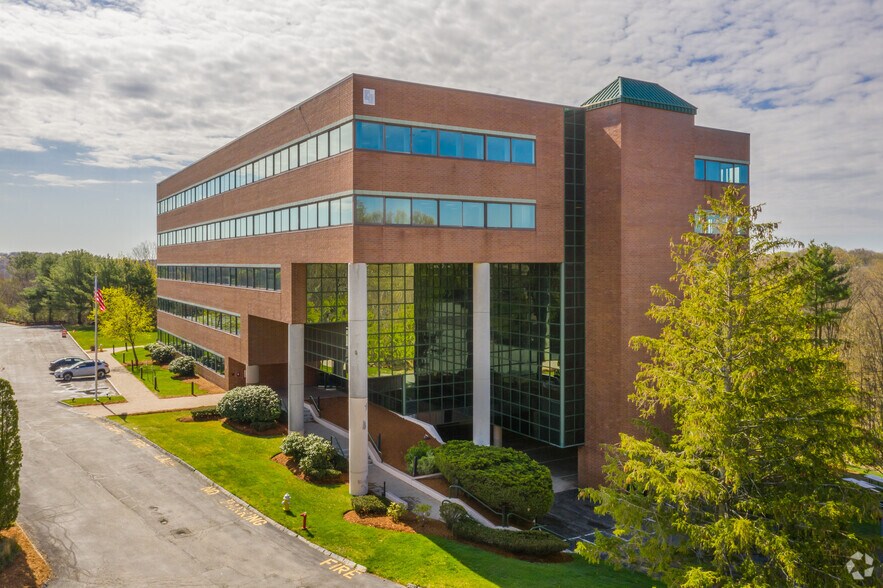 More Photos Of 55 Ferncroft Rd, Danvers Office For Lease