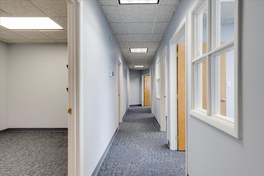 More Photos Of 360 Delaware Ave, Buffalo Office For Lease