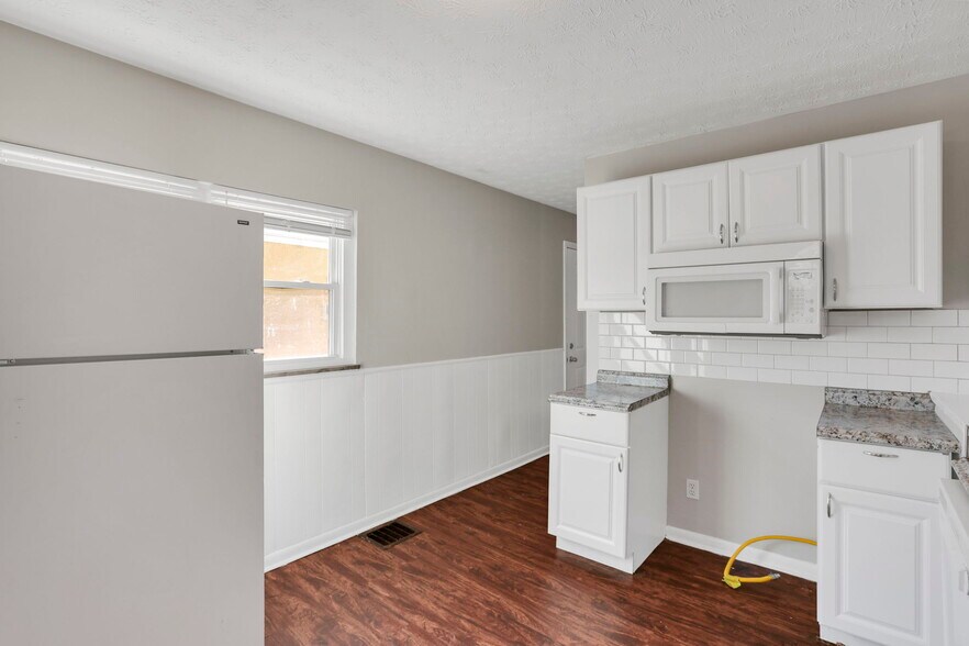 More Photos Of 1865-1867 Agler Rd, Columbus Multifamily For Sale