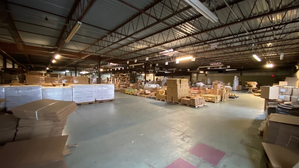 More Photos Of 508 Delaware Ave, West Pittston Warehouse For Sale