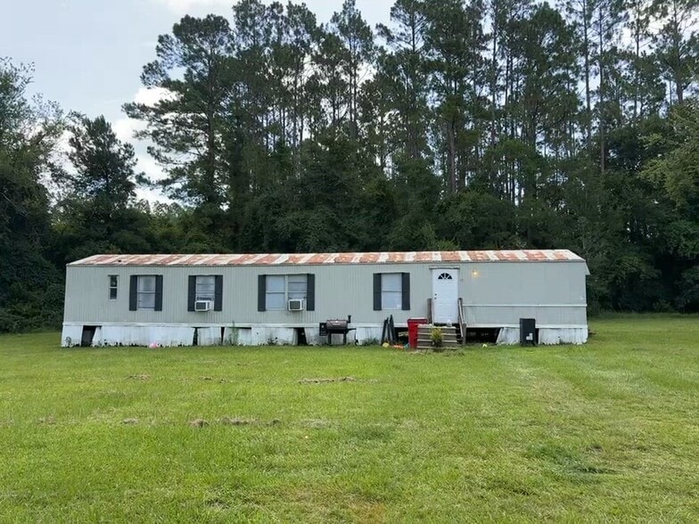 More Photos Of 53 Tranquil Ln, Waynesville Manufactured Housing Mobile Home Park For Sale
