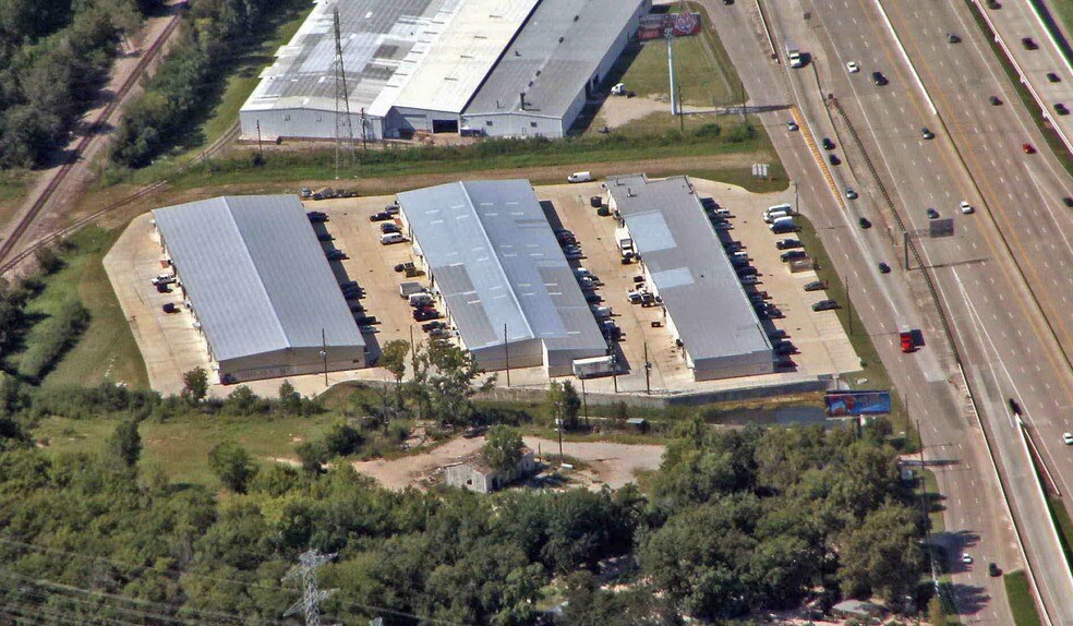 More Photos Of 15825 State Highway 249, Houston Unknown For Lease