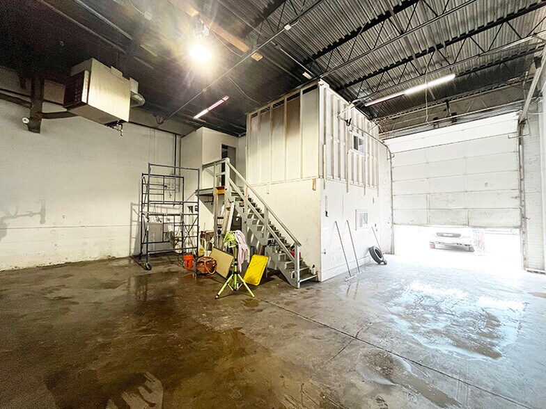 More Photos Of 5344-5352 46th Ave, Edmonston Warehouse For Lease