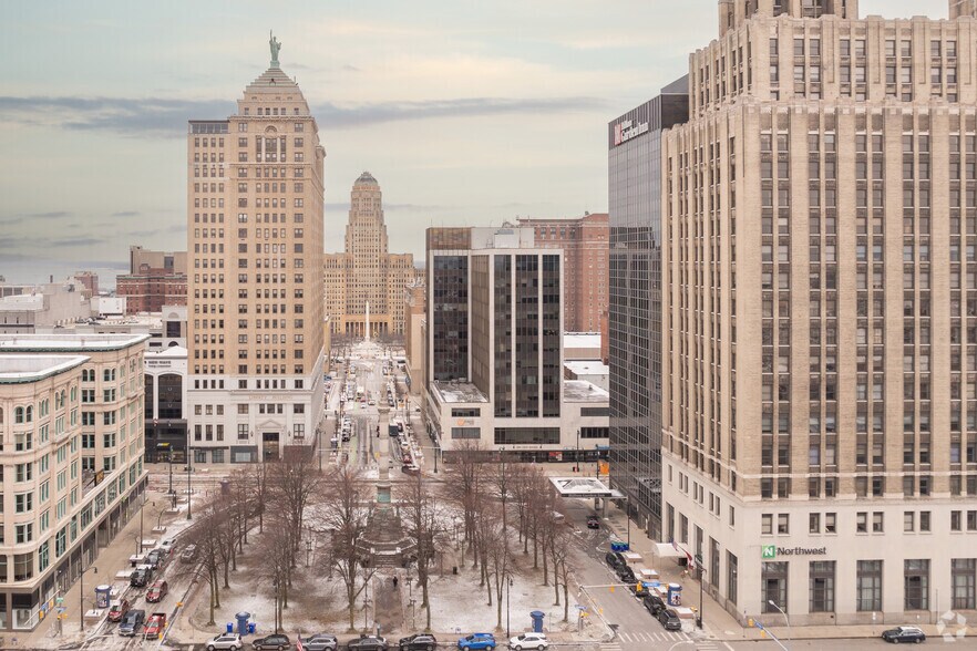 More Photos Of 14 Lafayette Sq, Buffalo Office For Sale