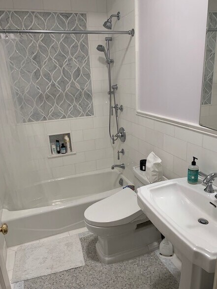 More Photos Of 81 E 7th St, New York Apartments For Sale