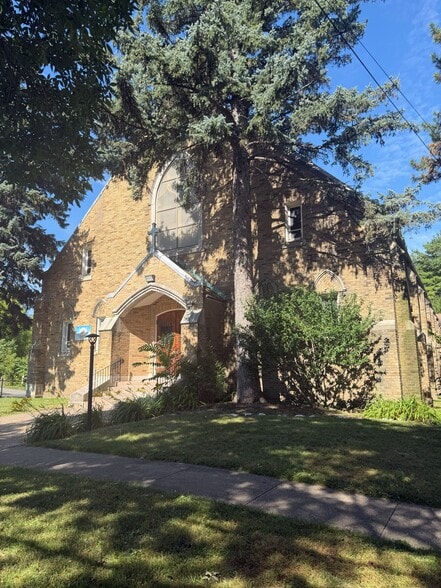 Primary Photo Of 537-565 Hudson Ave, Rochester Religious Facility For Sale