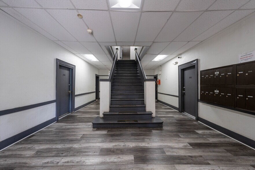 More Photos Of 1231 W 8th St, Los Angeles Apartments For Sale