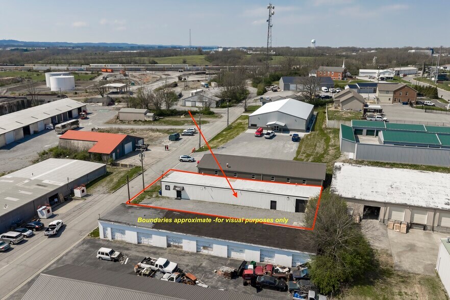 More Photos Of 422 Fryes Ln, Danville Sports And Entertainment For Sale