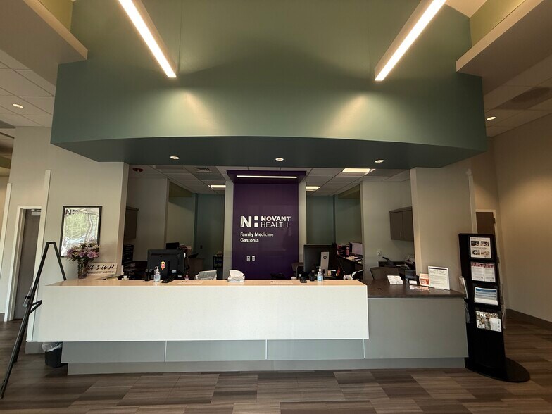 More Photos Of 885 Summit Crossing Pl, Gastonia Office For Sale