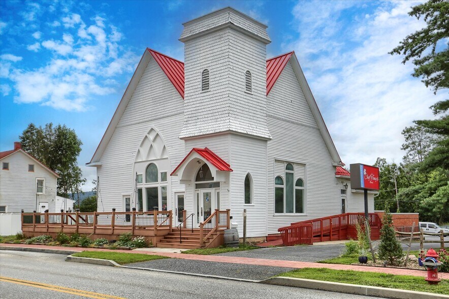 More Photos Of 5948 Linglestown Rd, Harrisburg Restaurant For Sale