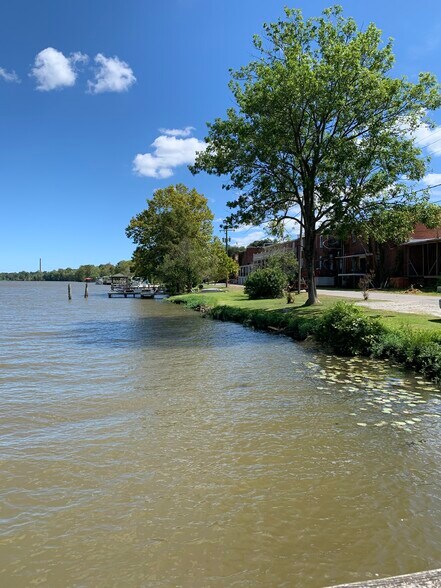 More Photos Of 102 W Water St, Plymouth Apartments For Sale