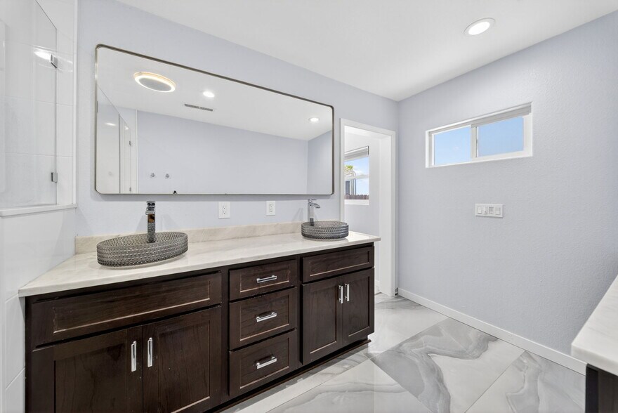 More Photos Of 919 Old Canyon Rd, Fremont Multifamily For Sale