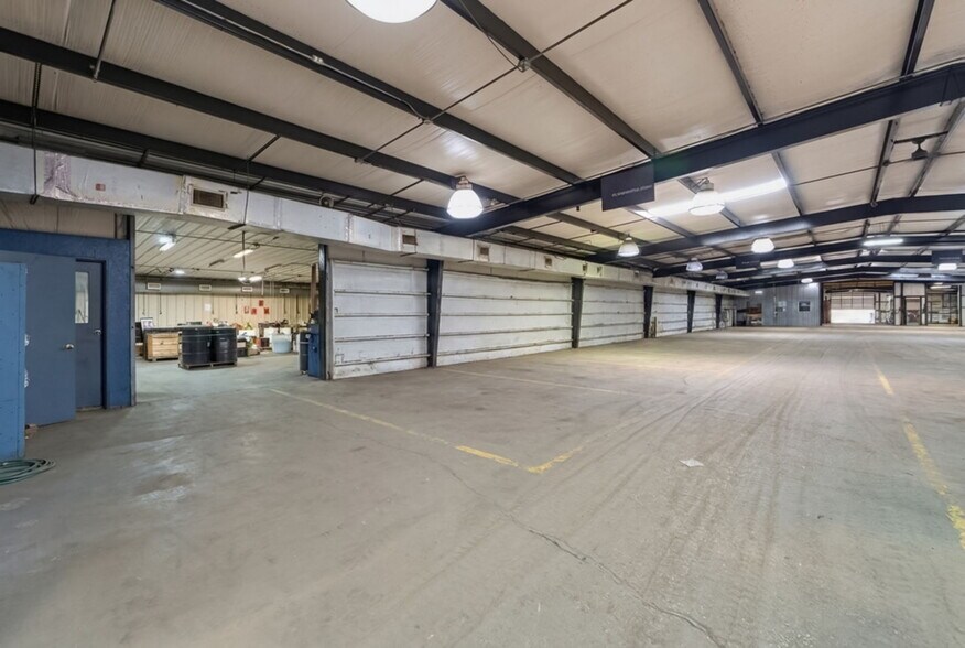 More Photos Of 20300 FM 963, Lampasas Manufacturing For Sale