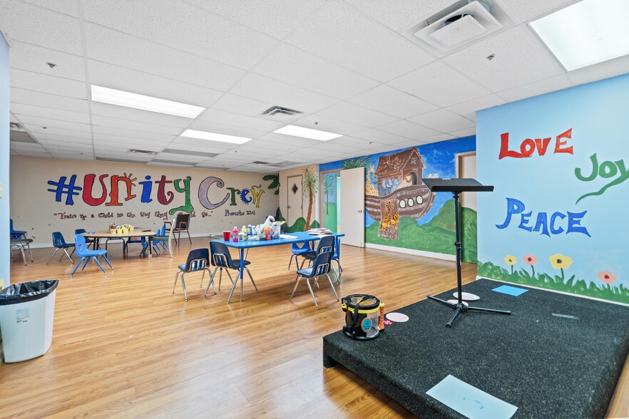 More Photos Of 1975 Haggard Ct, Lexington Religious Facility For Sale