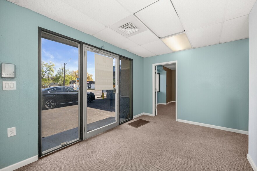 More Photos Of 1211 W Northwest Blvd, Spokane General Retail For Sale