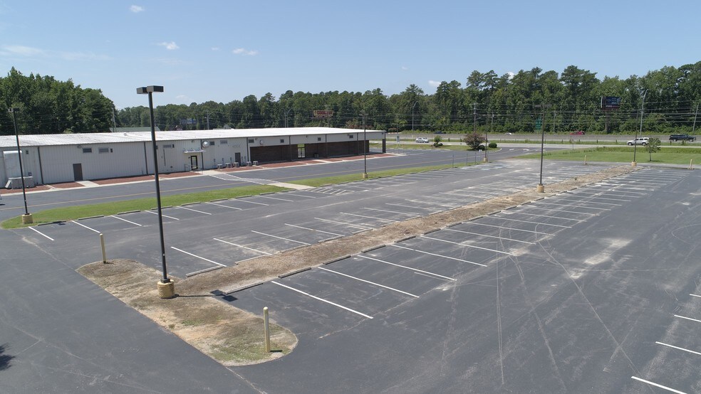 More Photos Of 4330 Kahn Dr, Lumberton General Retail For Lease
