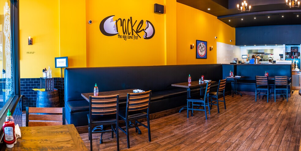 More Photos Of 1359 N Milwaukee Ave, Chicago Restaurant For Sale