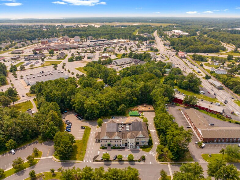 More Photos Of 10 Tibbetts Dr, Brunswick Medical For Sale