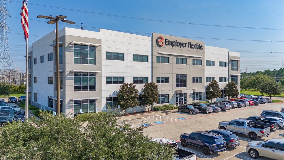 Primary Photo Of 7102 N Sam Houston Pky W, Houston Office For Lease