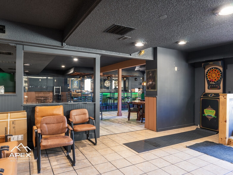 More Photos Of 339 Wasatch Rd, Evanston Hotel For Sale