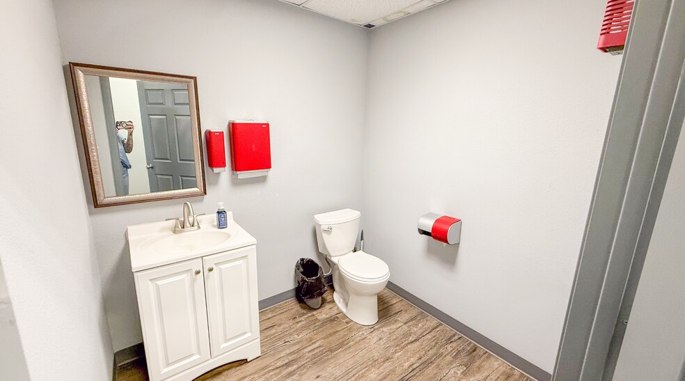 More Photos Of 3611 E State Highway 158, Midland Unknown For Lease